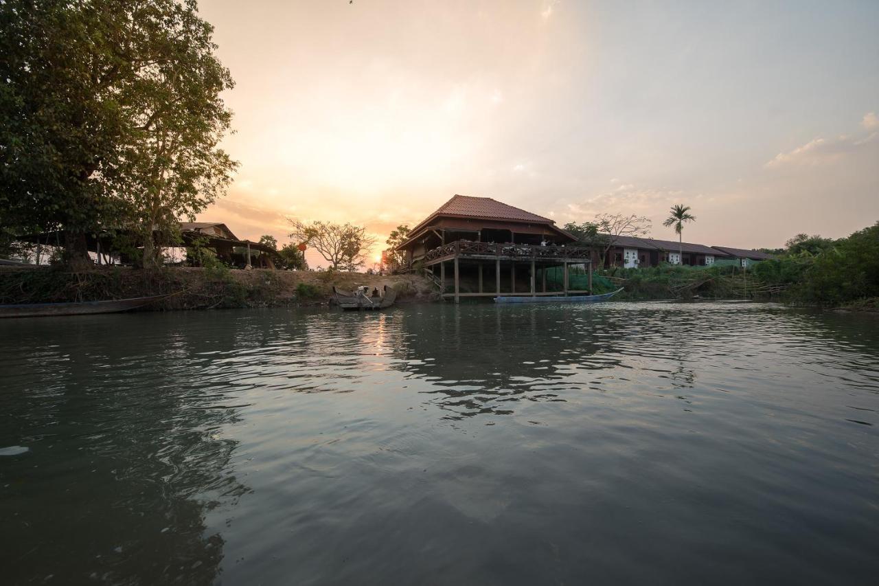 Chanhthida Guesthouse And The River Front Restaurant Ban Khon Extérieur photo